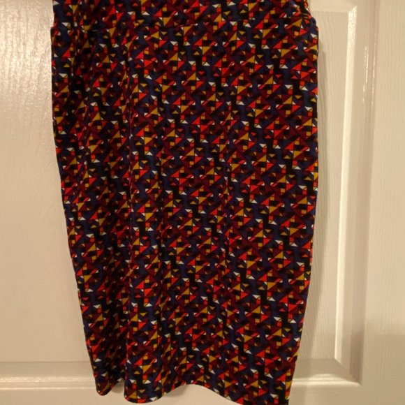 EUC LuLaRoe Geometric Cassie Skirt S - Picture 5 of 6